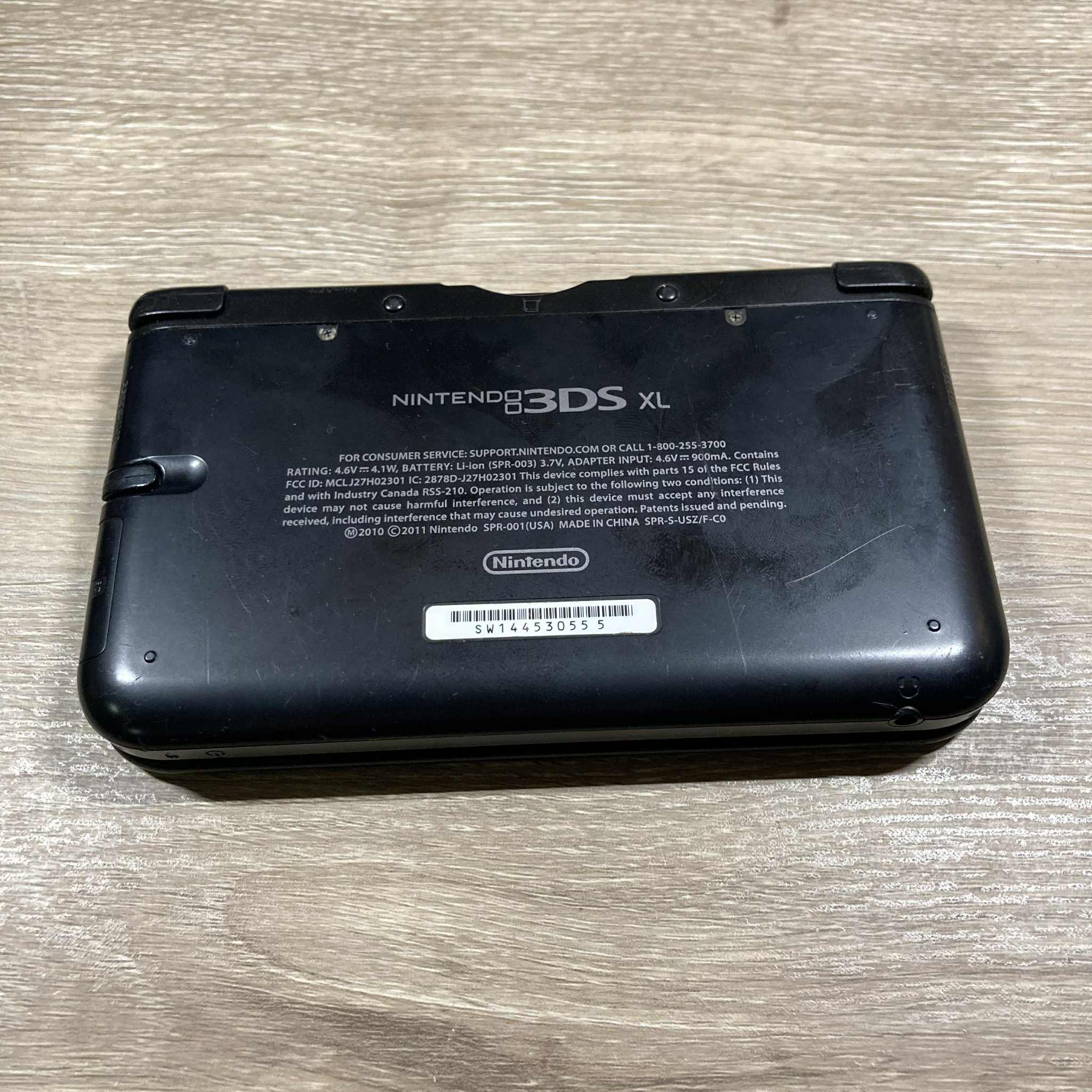 Nintendo 3DS XL Black Nintendo 3DS Console - Image 3