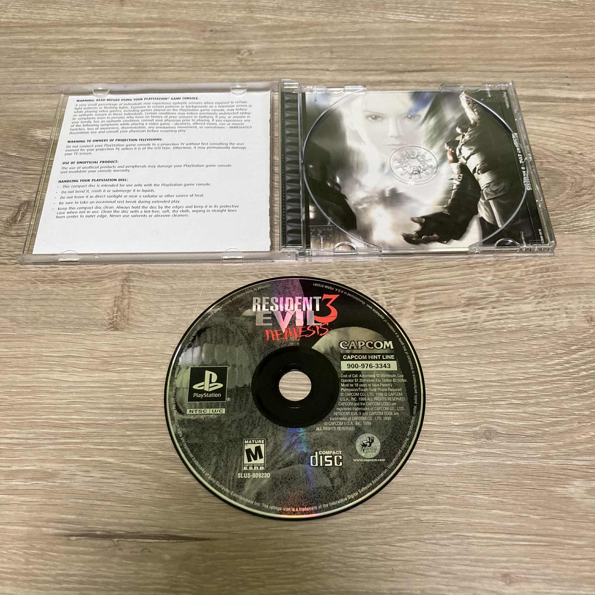 Resident Evil 3 Nemesis Playstation - Image 2
